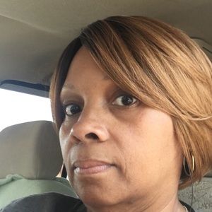 Meet your Posher, Beverly